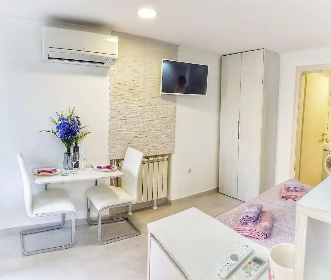 Studio Apartman Noa Apartment Trogir