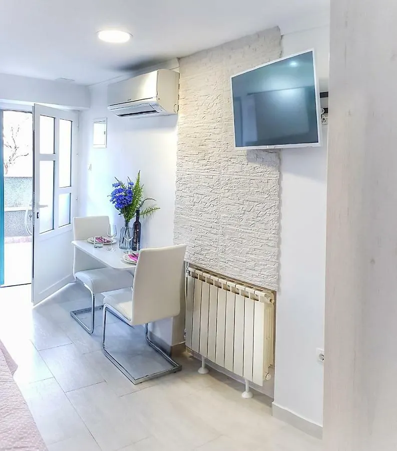 Studio Apartman Noa Apartment Trogir