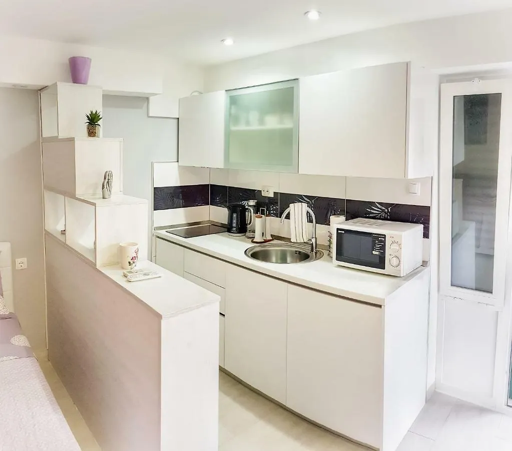 Studio Apartman Noa Apartment Trogir