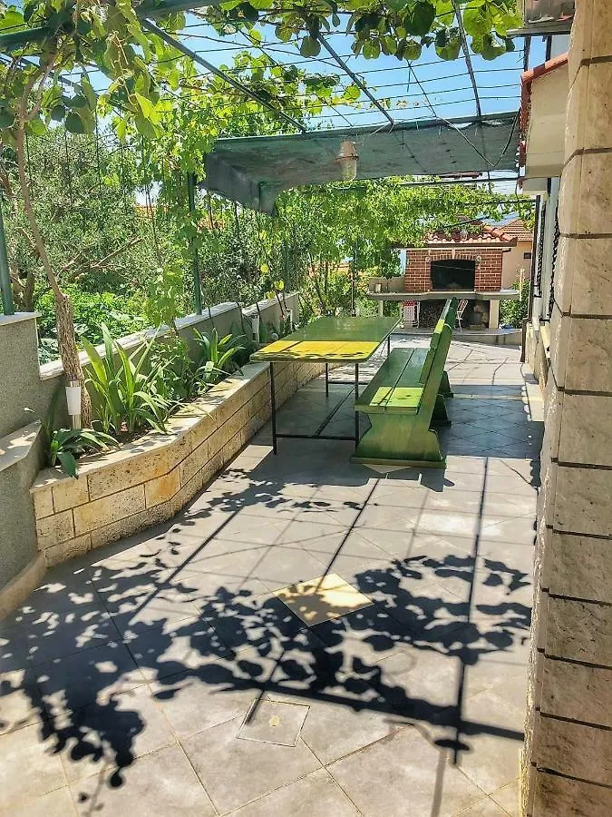 Studio Apartman Noa Apartment Trogir