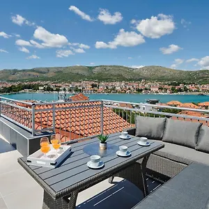  Apartamento & Zaja